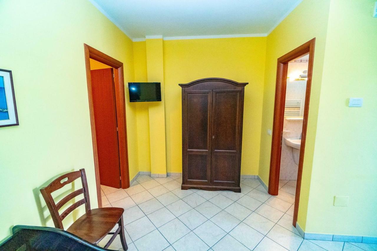 Villa Mapa - Appartamenti Vicino Al Mare Вьесте Экстерьер фото