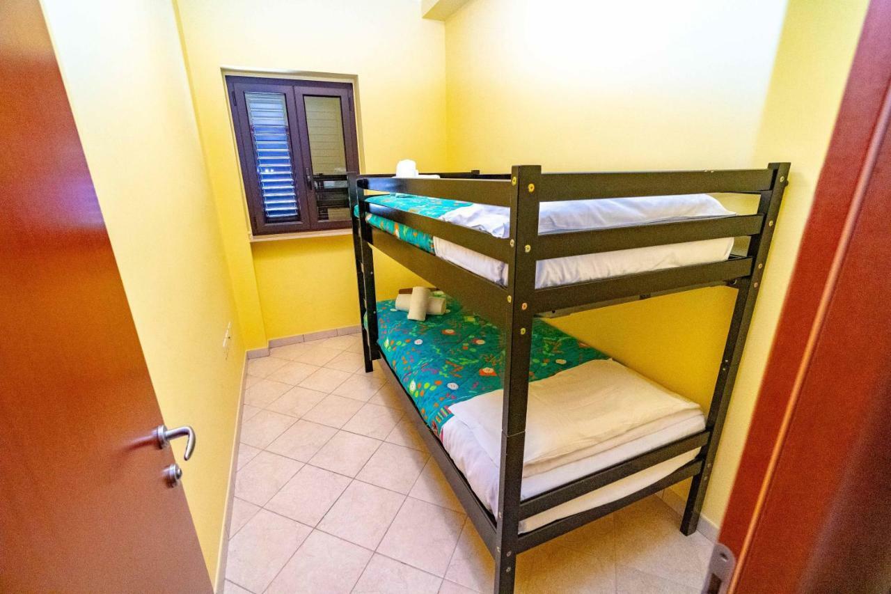 Villa Mapa - Appartamenti Vicino Al Mare Вьесте Экстерьер фото