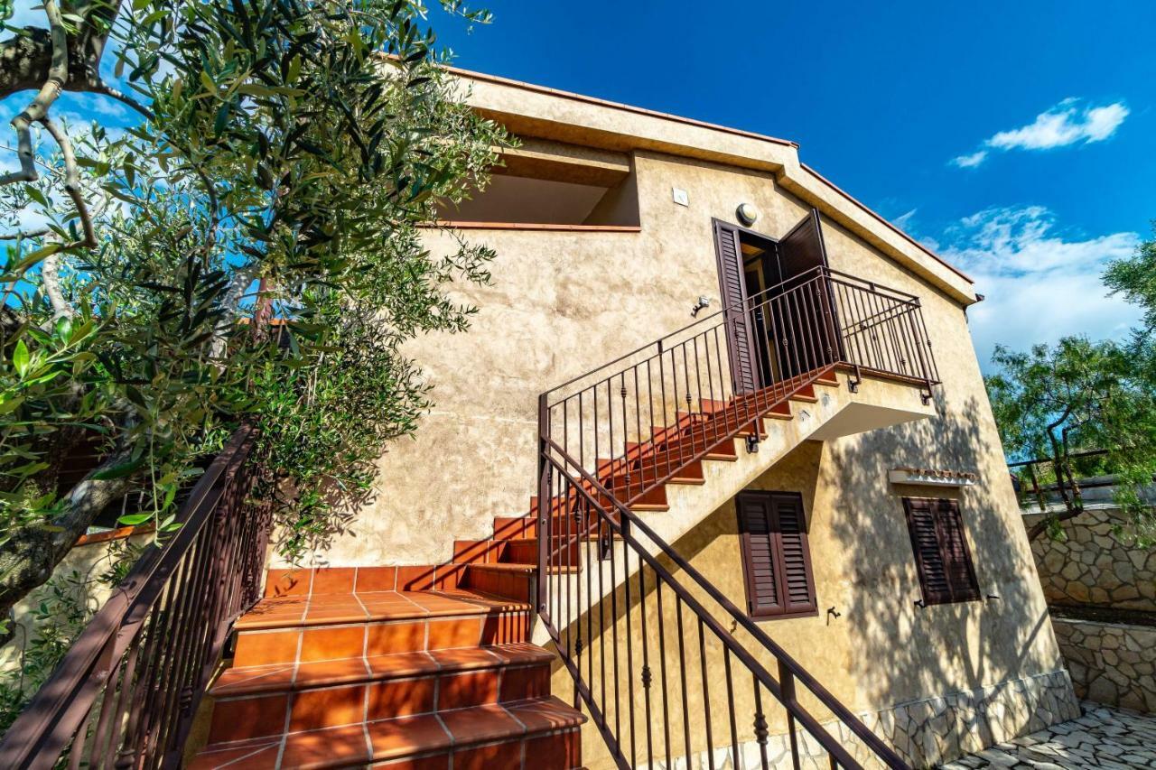 Villa Mapa - Appartamenti Vicino Al Mare Вьесте Экстерьер фото