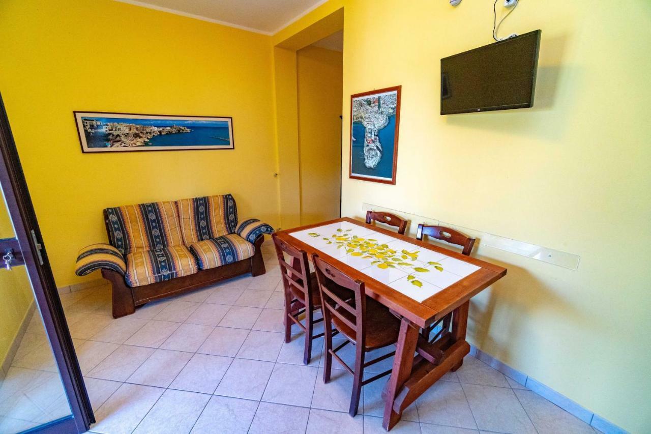 Villa Mapa - Appartamenti Vicino Al Mare Вьесте Экстерьер фото